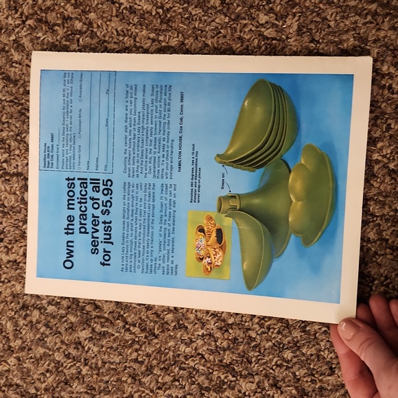 Vintage 1970 Woman's Day Magazines - Picture 6 of 14